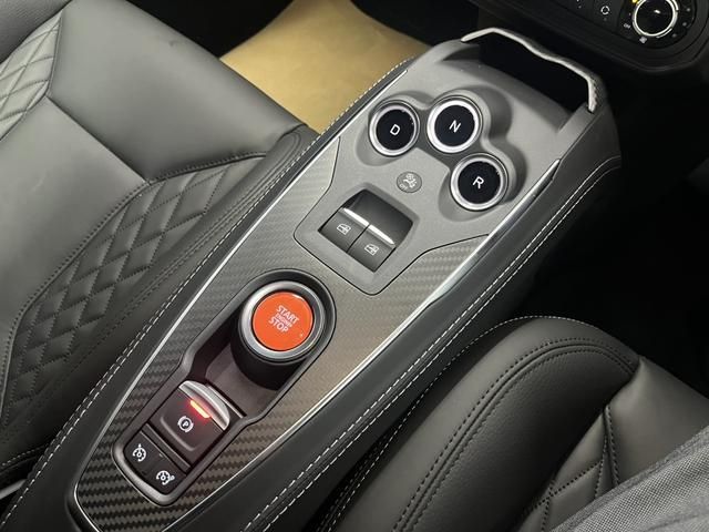 RENAULT ALPINE A110 2024 Image 31