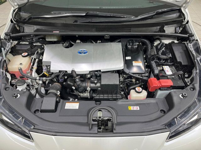 TOYOTA PRIUS 4WD 2019 Image 31
