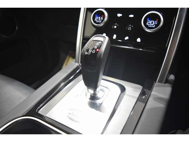 ROVER DISCOVERY SPOR 2022 Image 31