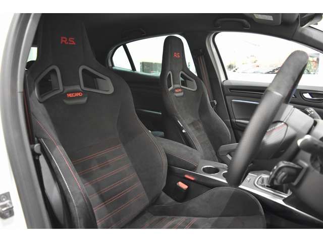 RENAULT MEGANE HATCH 2024 Image 31