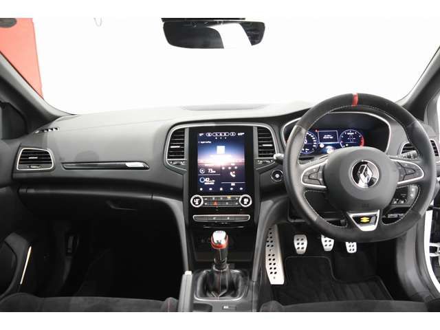 RENAULT MEGANE HATCH 2024 Image 31