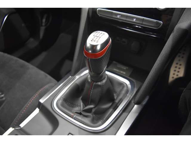 RENAULT MEGANE HATCH 2024 Image 31