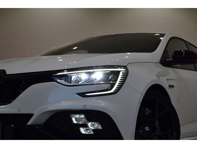 RENAULT MEGANE HATCH 2024 Image 31