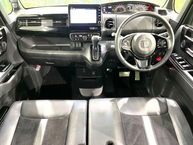 HONDA N BOX CUSTOM 4WD 2021 Image 31