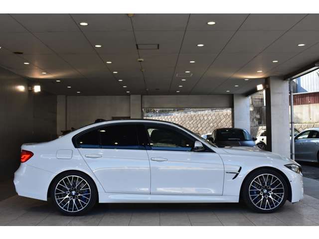 BMW M3 SEDAN 2018 Image 31
