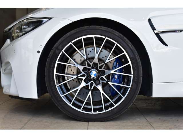 BMW M3 SEDAN 2018 Image 31