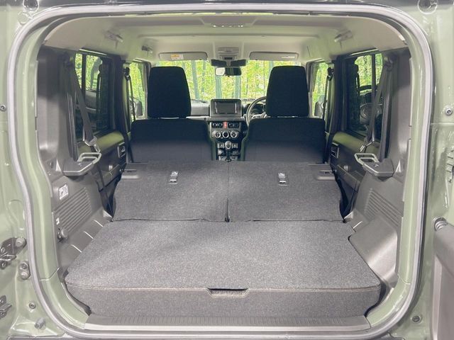 SUZUKI JIMNY NOMADE 2025 Image 31