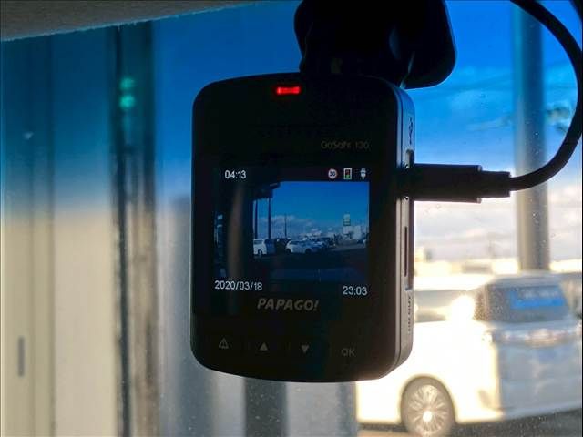 HONDA N BOX 2015 Image 31