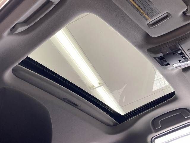 TOYOTA LANDCRUISER PRADO 2018 Image 31