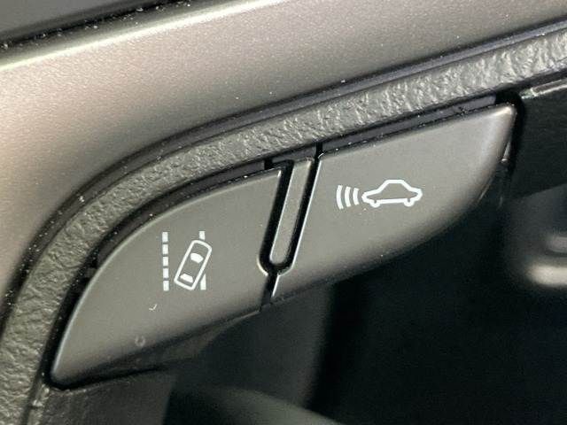 TOYOTA LANDCRUISER PRADO 2018 Image 31