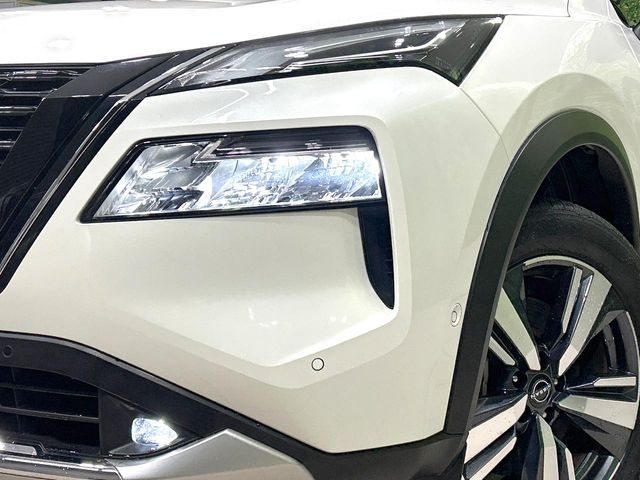 NISSAN X-TRAIL HYBRID 4WD 2023 Image 31