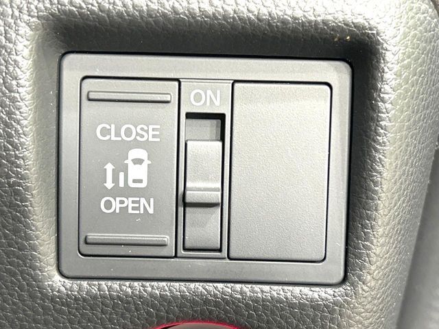 HONDA N BOX CUSTOM 2021 Image 31