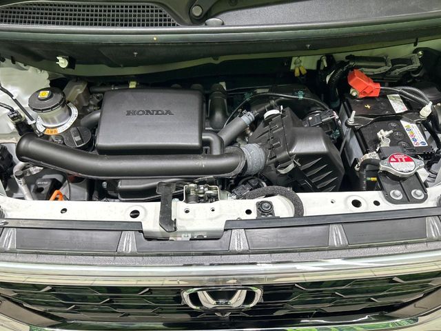 HONDA N BOX CUSTOM 2023 Image 31