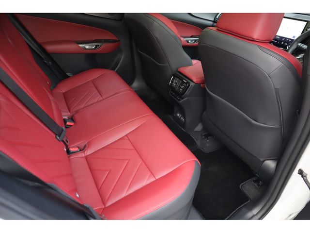 TOYOTA LEXUS NX350H 2023 Image 31