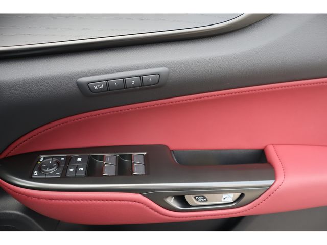 TOYOTA LEXUS NX350H 2023 Image 31