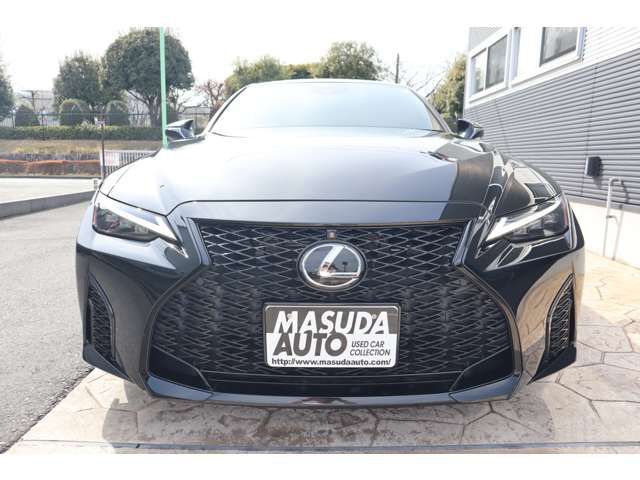 TOYOTA LEXUS IS300H 2023 Image 31