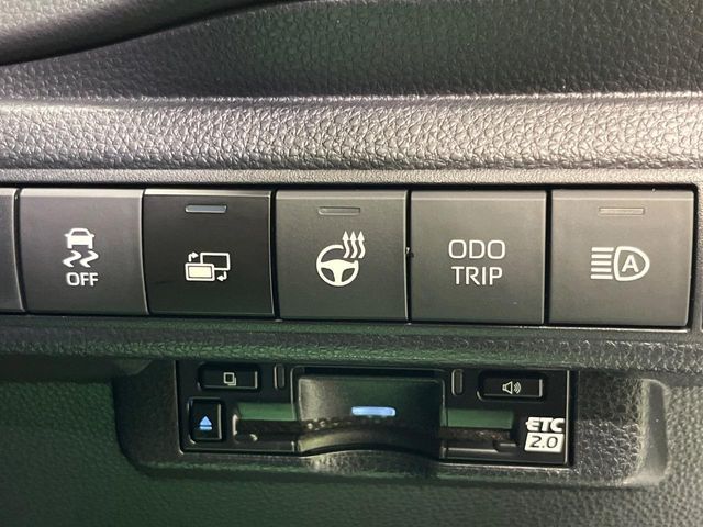 TOYOTA COROLLA TOURING HYBR 2024 Image 31