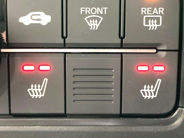 HONDA N BOX CUSTOM 2024 Image 31