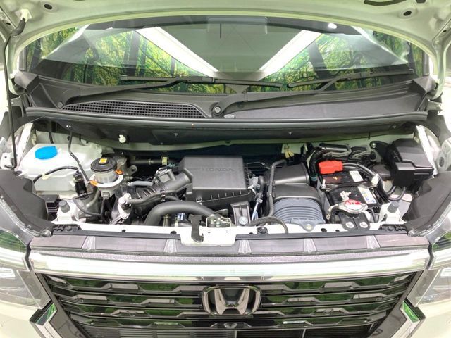 HONDA N BOX CUSTOM 2024 Image 31