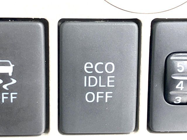 DAIHATSU TANTO 2015 Image 31