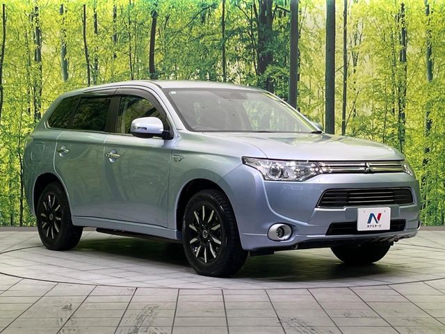 MITSUBISHI OUTLANDER PHEV 2013 Image 31