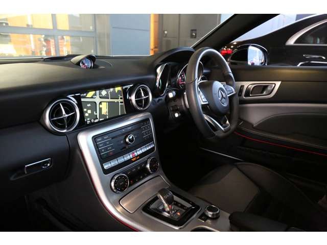 MERCEDES BENZ SLC CL 2019 Image 31