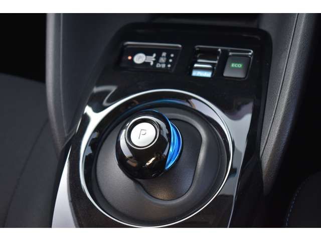 NISSAN LEAF 2025 Image 31