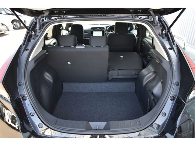 NISSAN LEAF 2025 Image 31