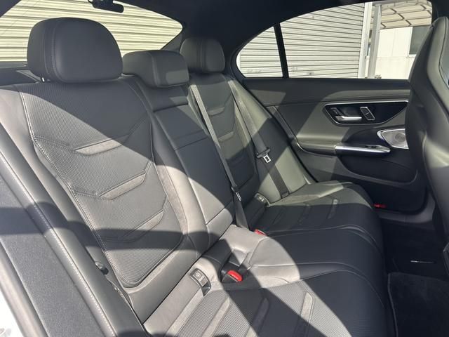 MERCEDES BENZ MERCEDES AMG C CLASS 2024 Image 31