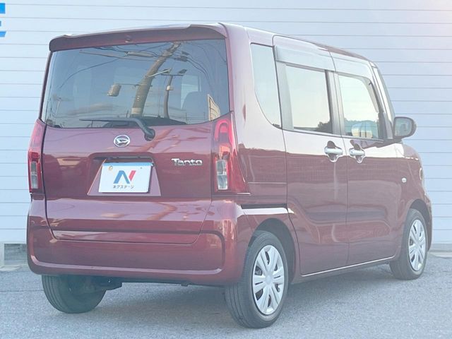 DAIHATSU TANTO 2022 Image 31