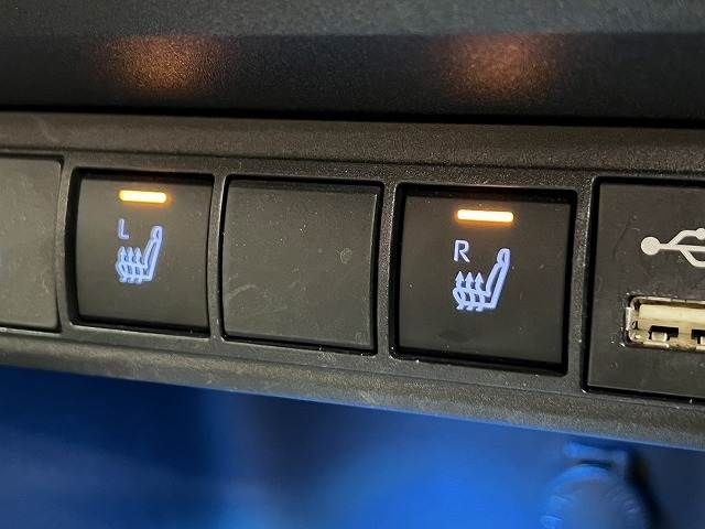 TOYOTA YARIS CROSS HYBRID 2022 Image 31