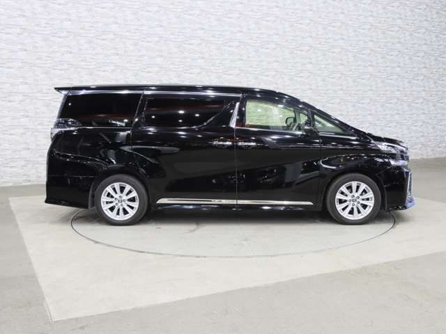 TOYOTA VELLFIRE 2017 Image 31