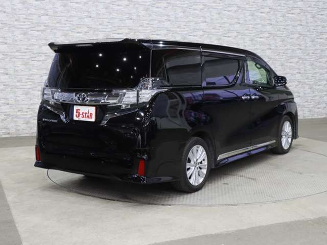 TOYOTA VELLFIRE 2017 Image 31