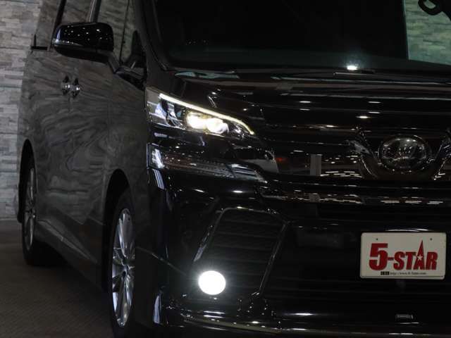 TOYOTA VELLFIRE 2017 Image 31
