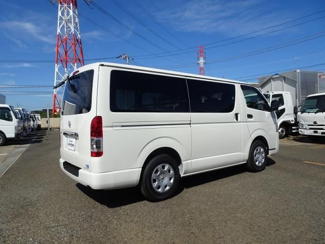 TOYOTA HIACE 2025 Image 31