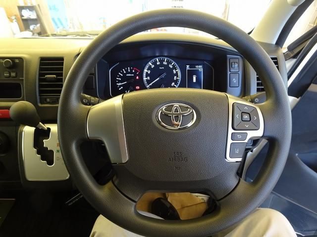 TOYOTA HIACE 2025 Image 31