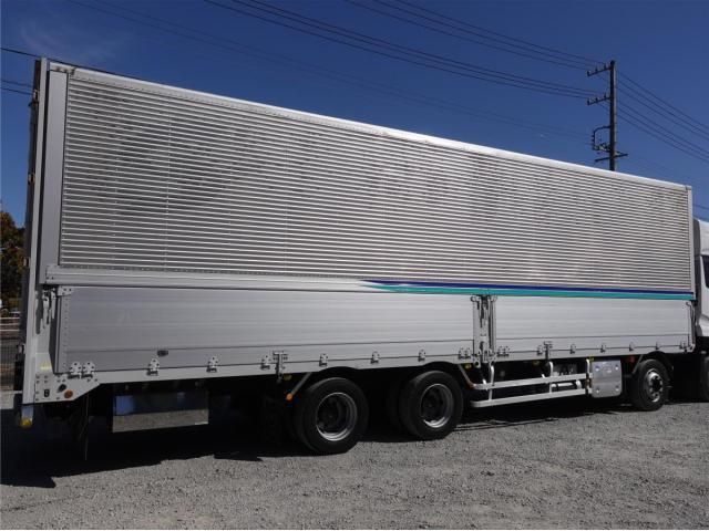 NISSAN DIESEL QUON 2017 Image 31