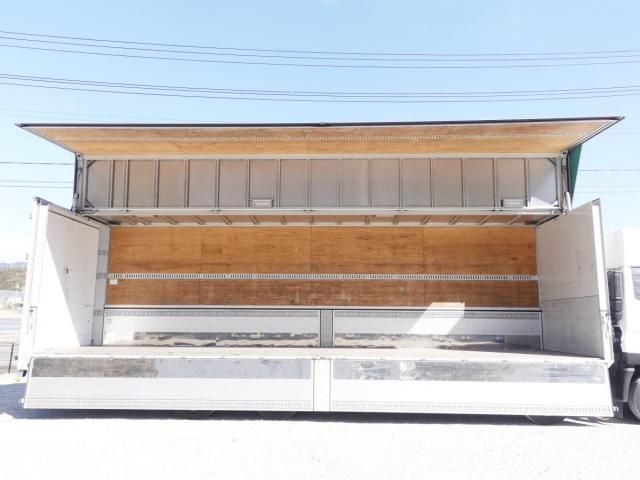 NISSAN DIESEL QUON 2017 Image 31