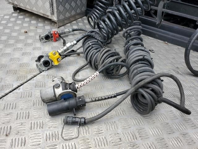 NISSAN DIESEL QUON 2016 Image 31