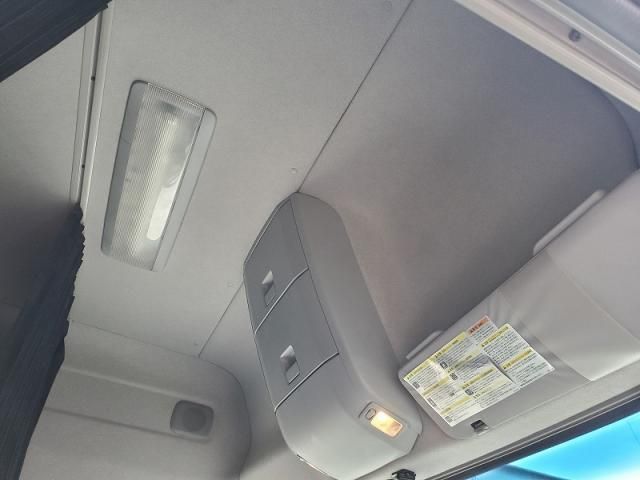 NISSAN DIESEL QUON 2016 Image 31