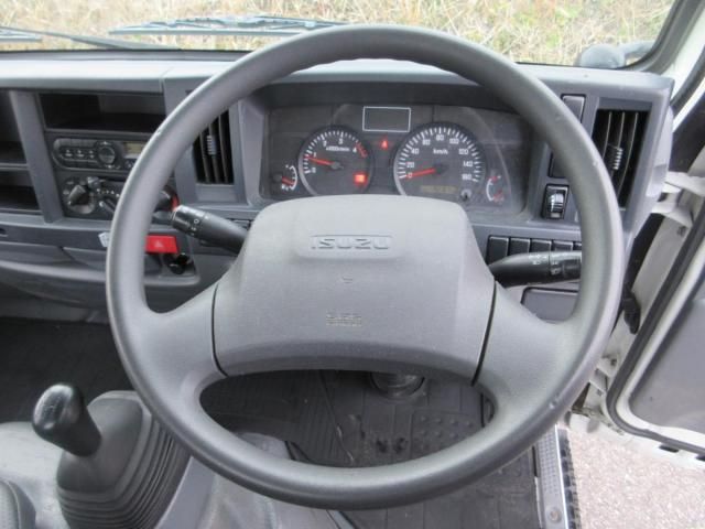 ISUZU ELF 2017 Image 31