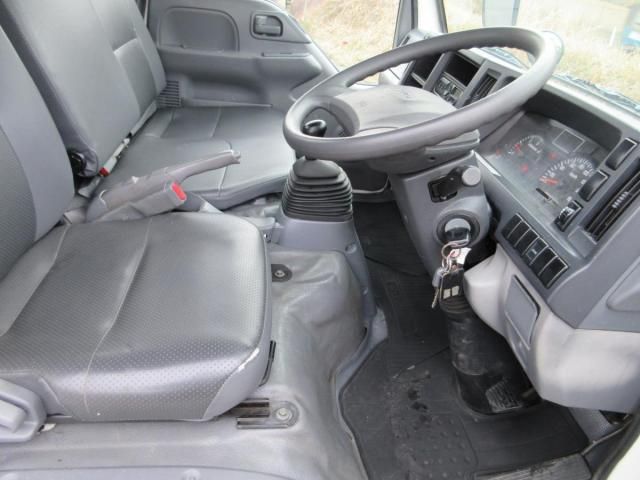 ISUZU ELF 2017 Image 31