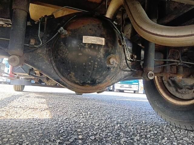 MITSUBISHI CANTER 2001 Image 31