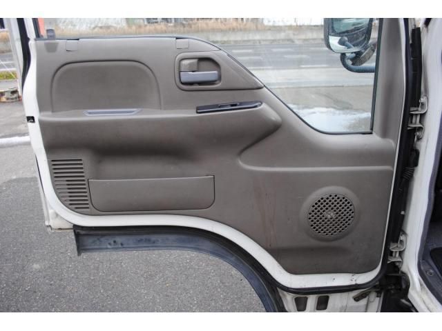 ISUZU ELF 2005 Image 31