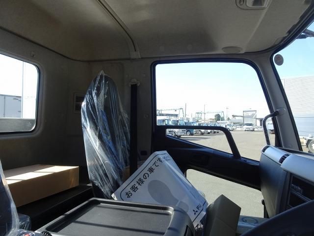 MITSUBISHI FUSOU FIGHTER 2025 Image 31