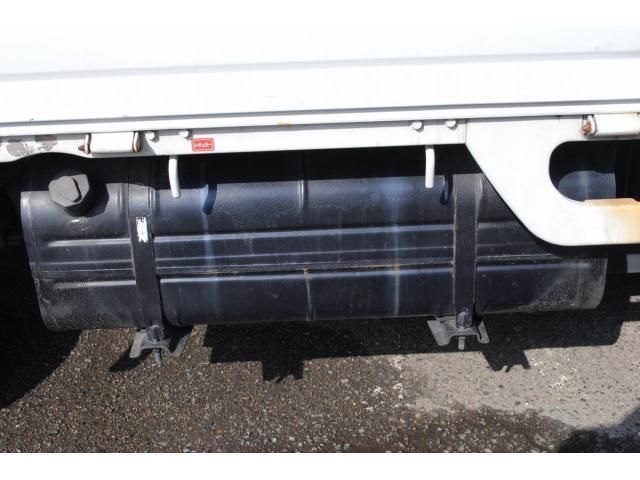 NISSAN VANETTE TRUCK 2WD 2003 Image 31