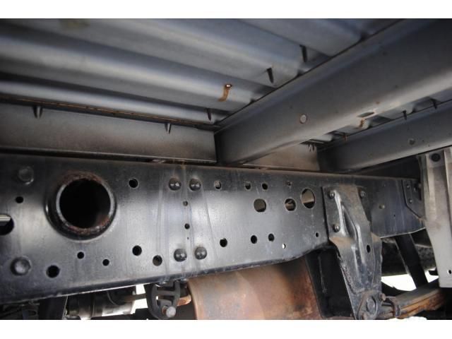 NISSAN VANETTE TRUCK 2WD 2003 Image 31