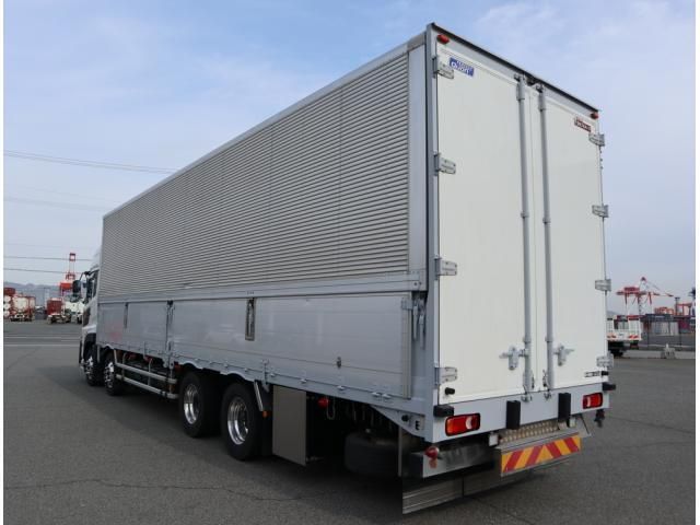 NISSAN DIESEL QUON 2018 Image 31