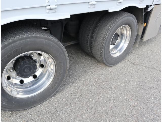 NISSAN DIESEL QUON 2018 Image 31