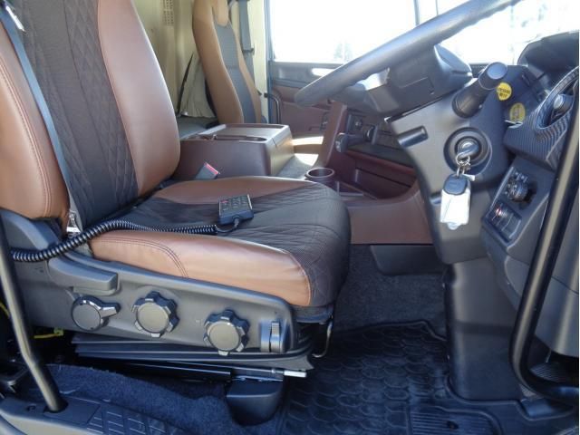 HINO PROFIA 2021 Image 31